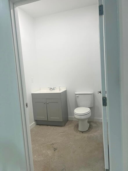 More Photos Of 1141 Bozman Rd, Wylie Warehouse For Lease