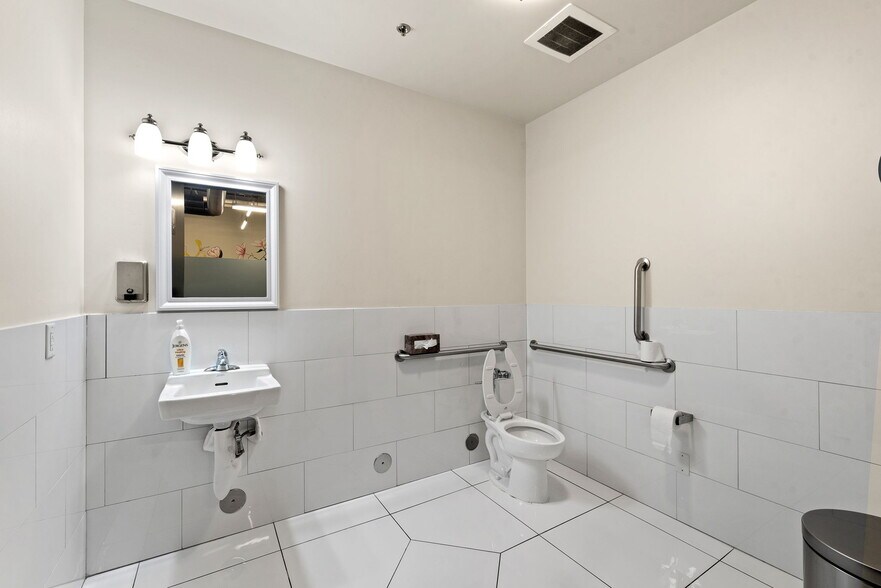 More Photos Of 3141 Walnut St, Denver Office Residential For Sale