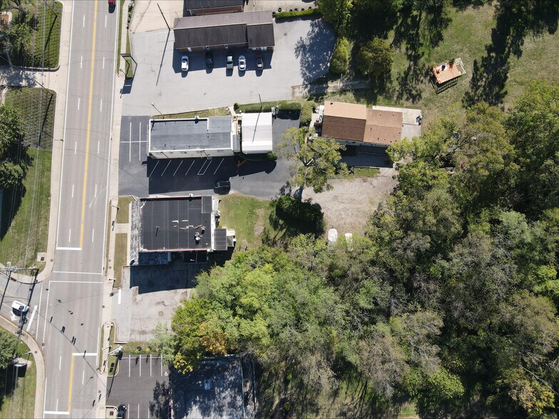 More Photos Of 1504 Dixie Hwy, Covington Restaurant For Sale