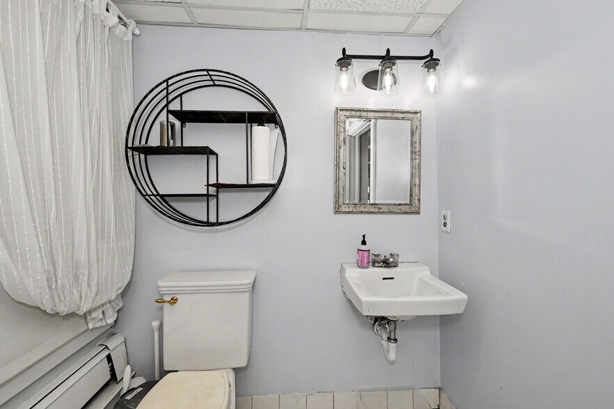 More Photos Of 245 Mill St, Greenwich Loft Creative Space For Lease