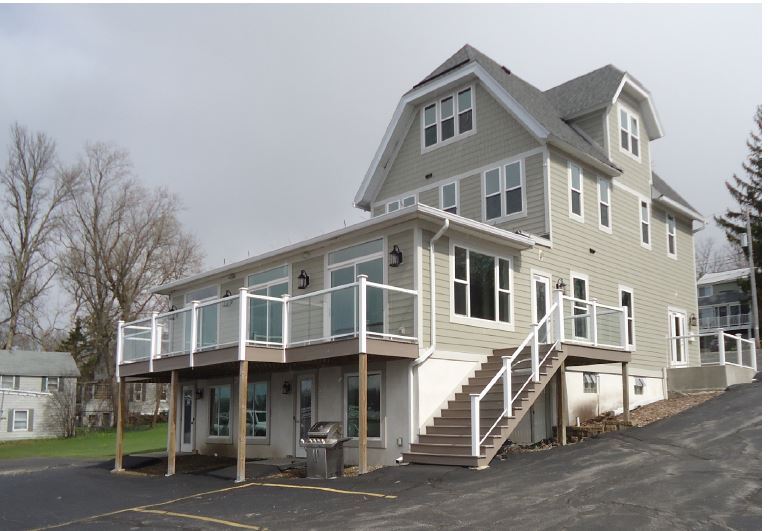 More Photos Of 337-347 Park Ave, Pewaukee Office For Lease