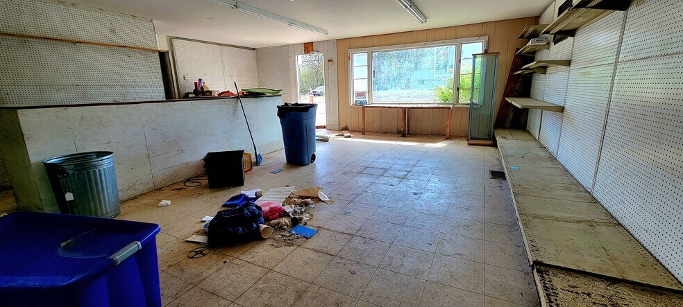 More Photos Of 330 Route 125, Brentwood Freestanding For Sale