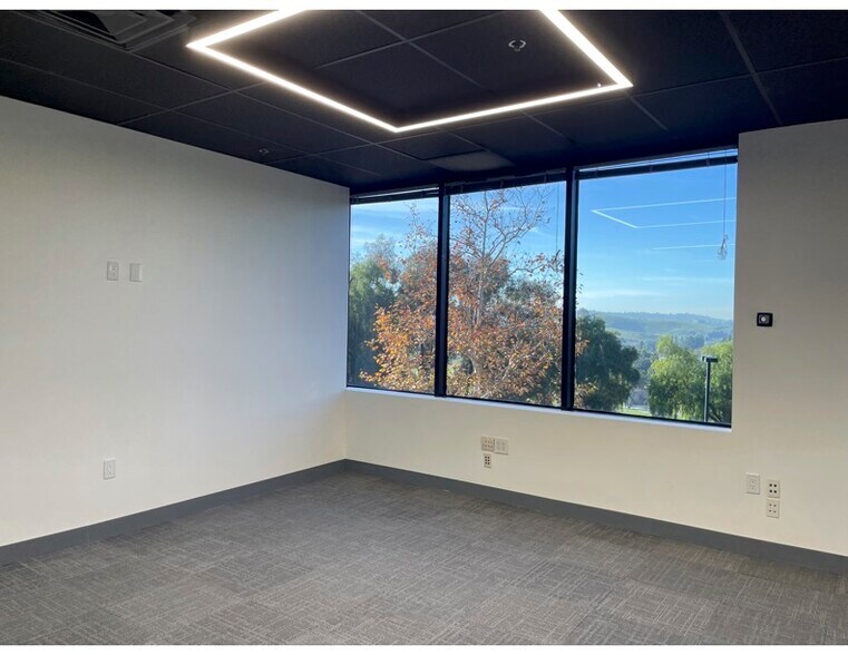 More Photos Of 3191 W Temple Ave, Pomona Medical For Sale