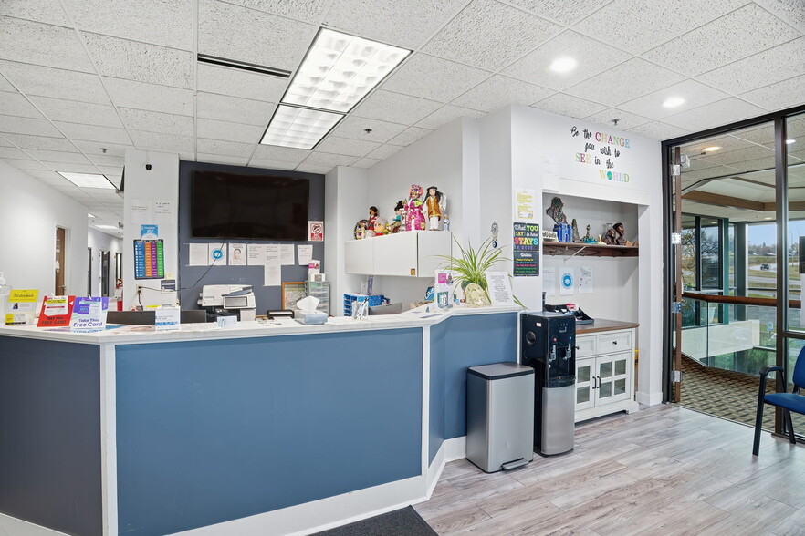 More Photos Of 941 Hillwind Rd NE, Minneapolis Medical For Sale