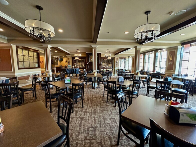 More Photos Of 1 Public Sq, Holley Apartments For Sale