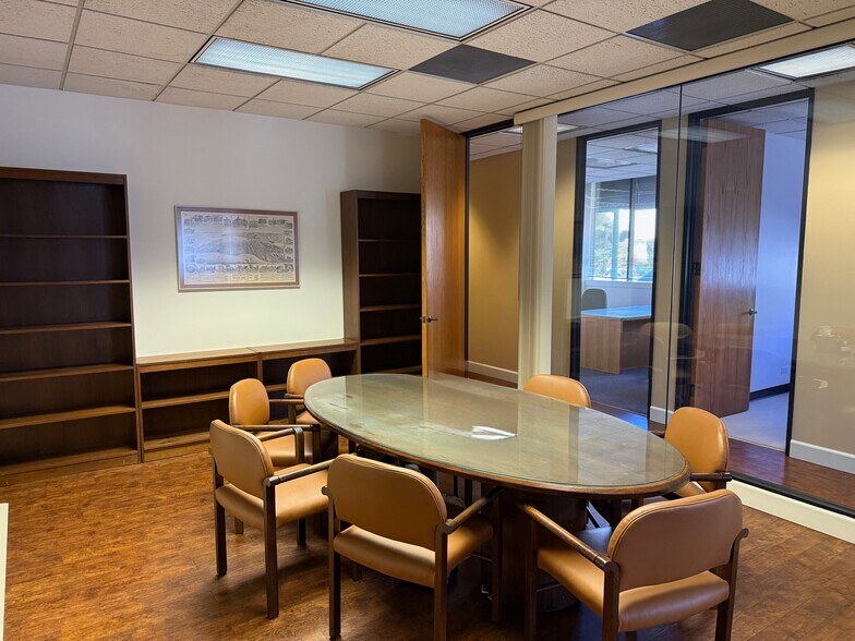 More Photos Of 2500 Santa Clara Ave, Alameda Office For Lease