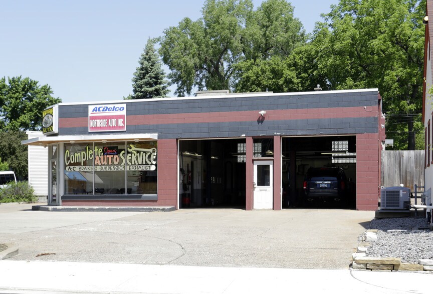 More Photos Of 4200 N Fremont Ave, Minneapolis Auto Repair For Sale