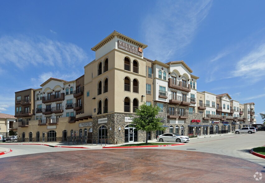 More Photos Of 1601 E Debbie Ln, Mansfield Apartments For Lease