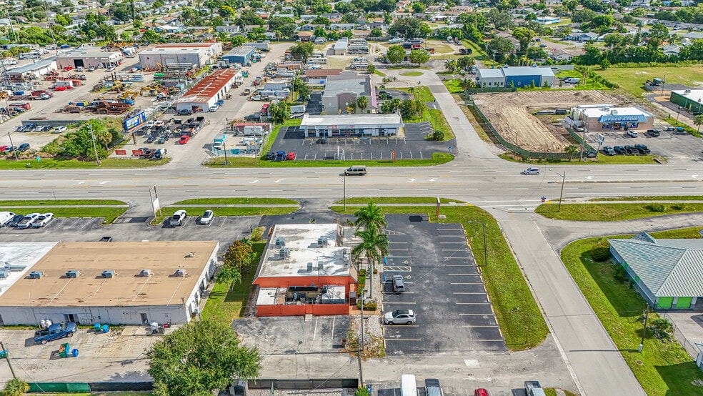 More Photos Of 4400 Hancock Bridge Pky, North Fort Myers Restaurant For Sale