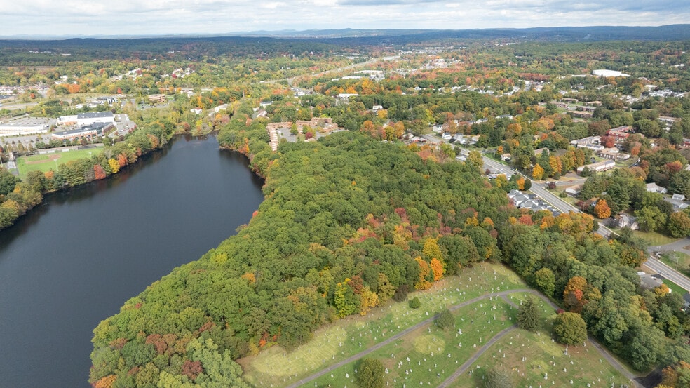 More Photos Of 206 Oakland, Manchester Land For Sale