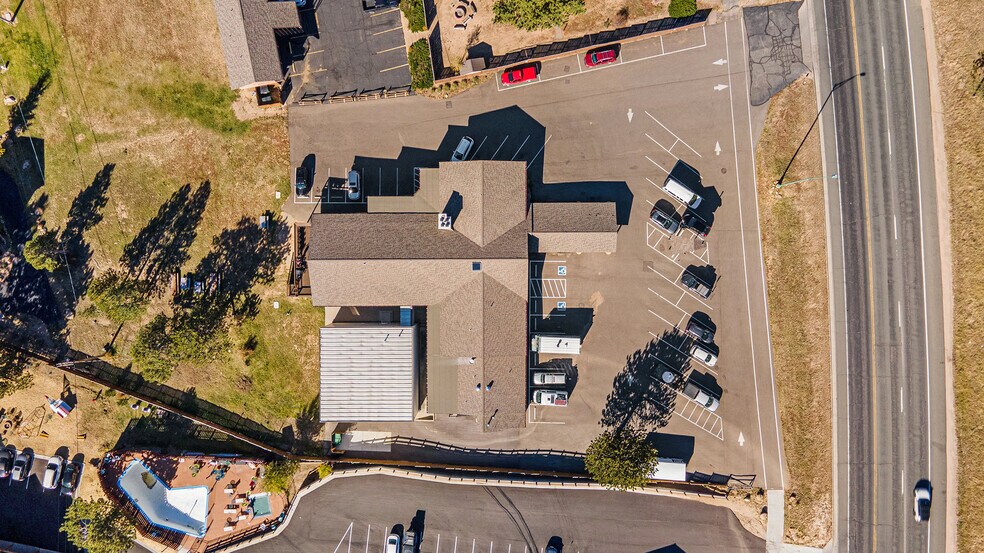 More Photos Of 1230 Big Thompson Ave, Estes Park Medical For Sale