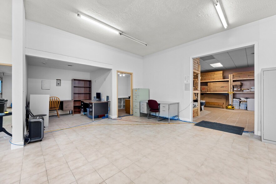 More Photos Of 4336 Bailey Ave, Buffalo Storefront For Sale