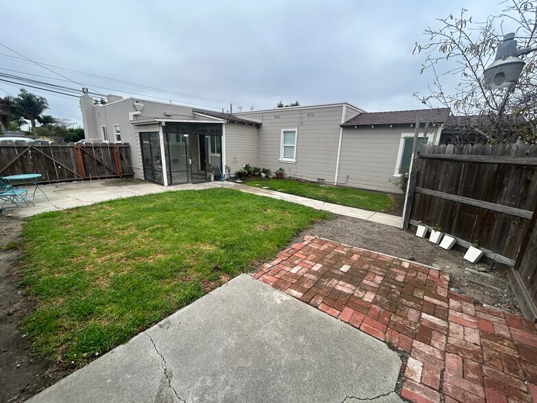 More Photos Of 612 Central Ave, Salinas Multifamily For Sale