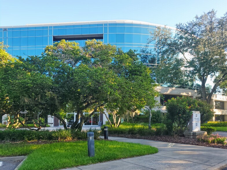 More Photos Of 8875 Hidden River Pkwy, Tampa Coworking Space