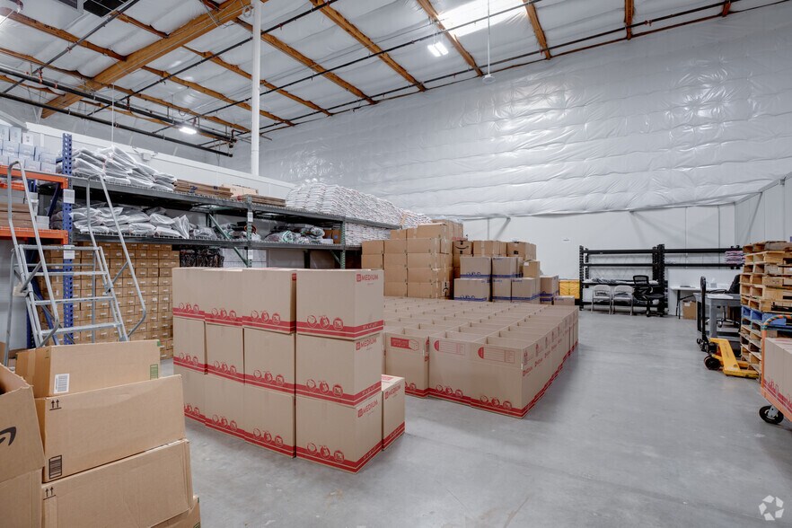 More Photos Of 2636 S Wilson St, Tempe Warehouse For Lease