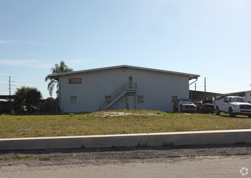 More Photos Of 2269 Indian Rd, West Palm Beach Warehouse For Lease