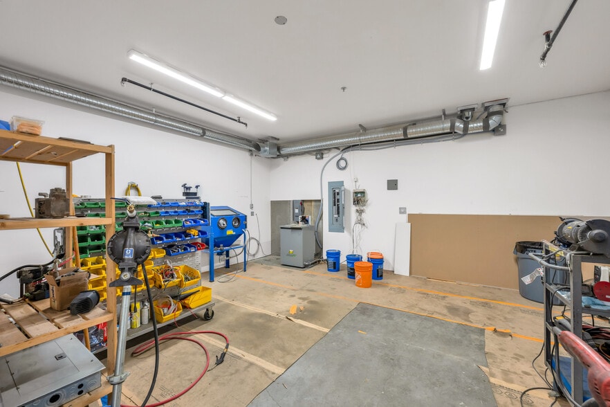 More Photos Of 17750 65A Av, Surrey Showroom For Sale