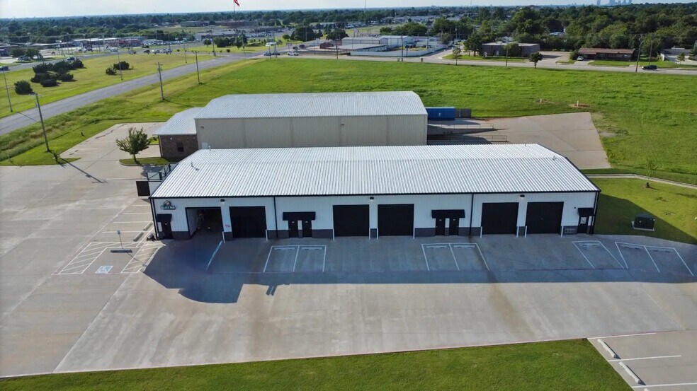Primary Photo Of 2500 N Shields Blvd, Moore Warehouse For Sale