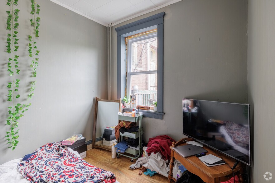 More Photos Of 310 Main St, Highland Falls Fast Food For Lease