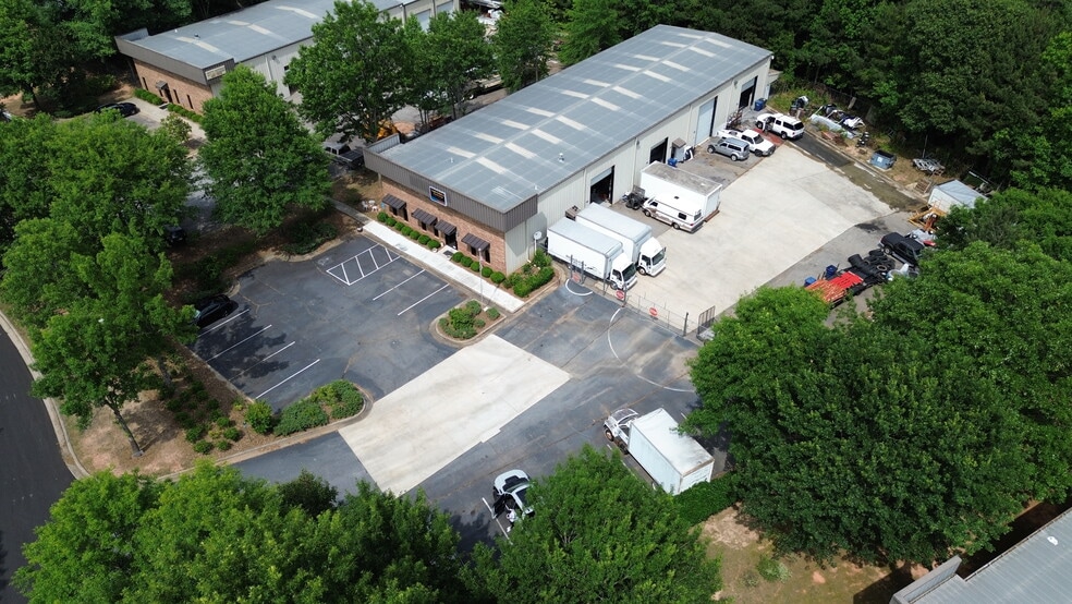 Primary Photo Of 545 Marksmen Ct, Fayetteville Industrial For Sale