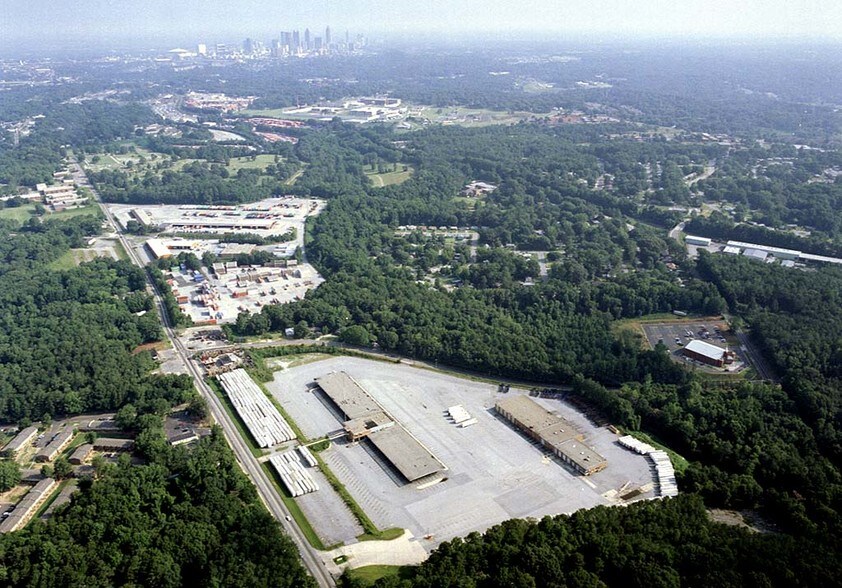 More Photos Of 2300 Jonesboro Rd SE, Atlanta Truck Terminal For Lease