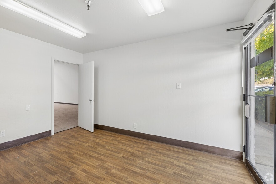 More Photos Of 299 Old County Rd, San Carlos Unknown For Lease