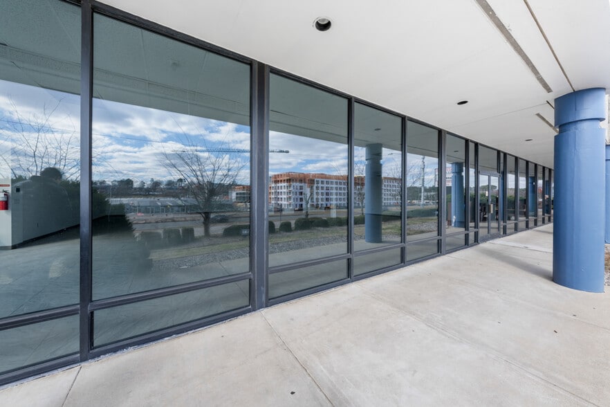 More Photos Of 3742 Durham Chapel Hill Blvd, Durham Showroom For Lease