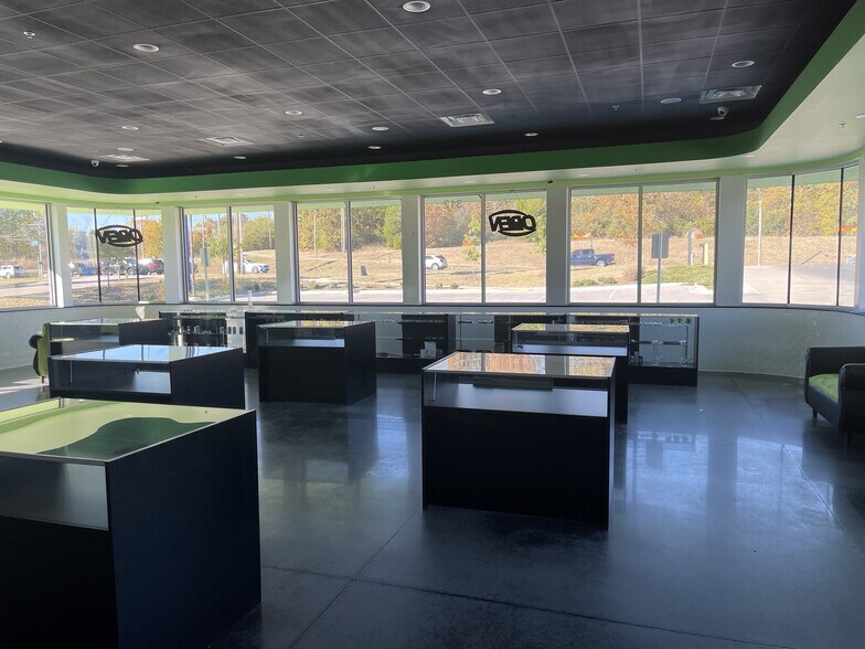 More Photos Of 312 W 71st St, Tulsa Restaurant For Sale