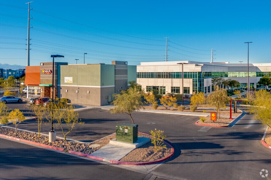 More Photos Of 136 N Stephanie St, Henderson Unknown For Lease