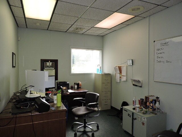 More Photos Of 419 N Westwood Ave, Toledo Light Distribution For Sale