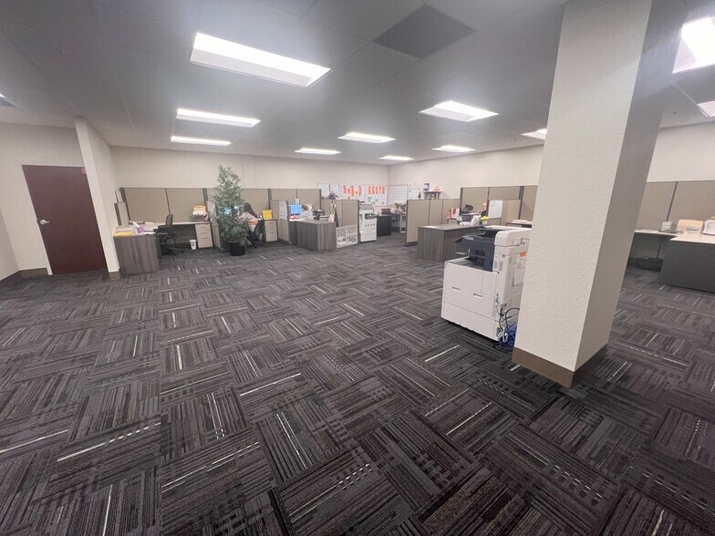 More Photos Of 14450 N 46th St, Clearwater Office For Lease
