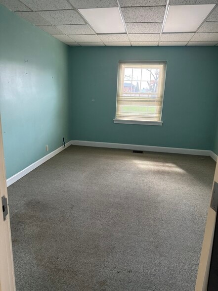 More Photos Of 3600-3606 Western Ave, Knoxville Freestanding For Sale