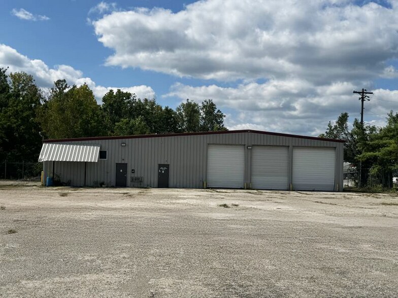 More Photos Of 603 Shepherd Dr, Lockland Truck Terminal For Lease