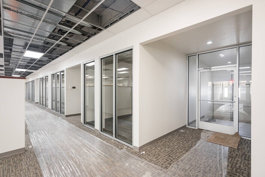 More Photos Of 14310 Hamilton Ave, Highland Park Office For Sale