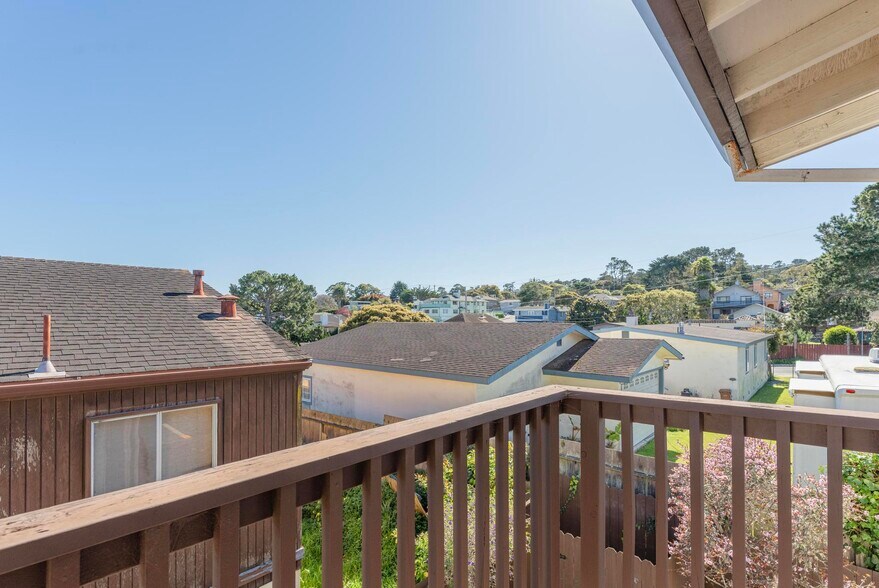 More Photos Of 457 Spencer St, Monterey Apartments For Sale