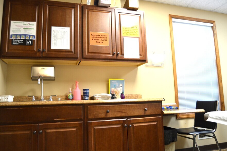 More Photos Of 670 N Beers St, Holmdel Medical For Sale