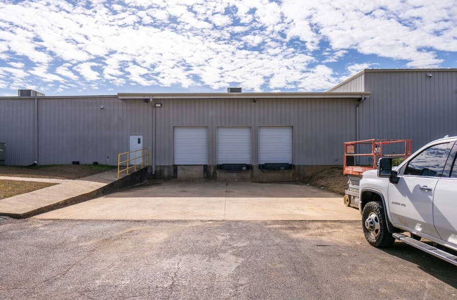 More Photos Of 135 Industrial Dr N, Madison Warehouse For Sale