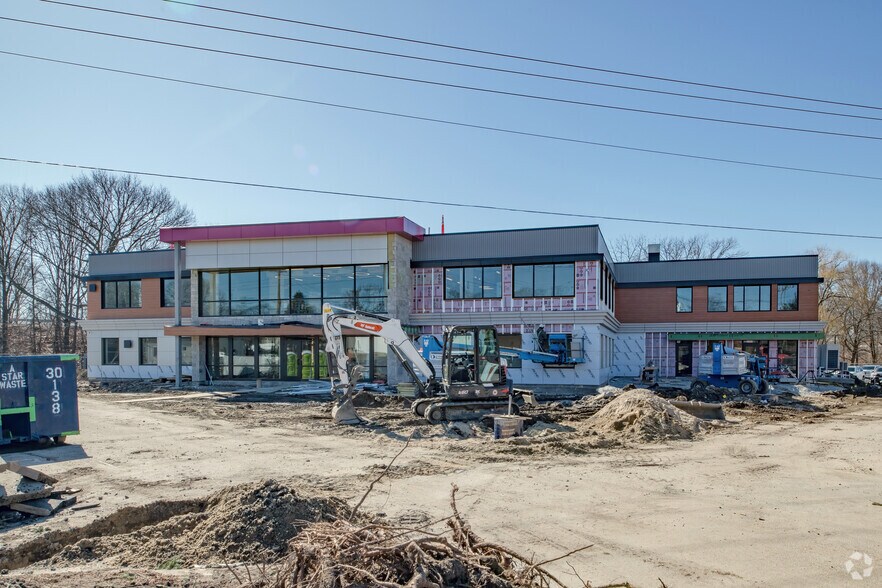 Primary Photo Of 95 Jefferson Blvd, Warwick Office For Sale