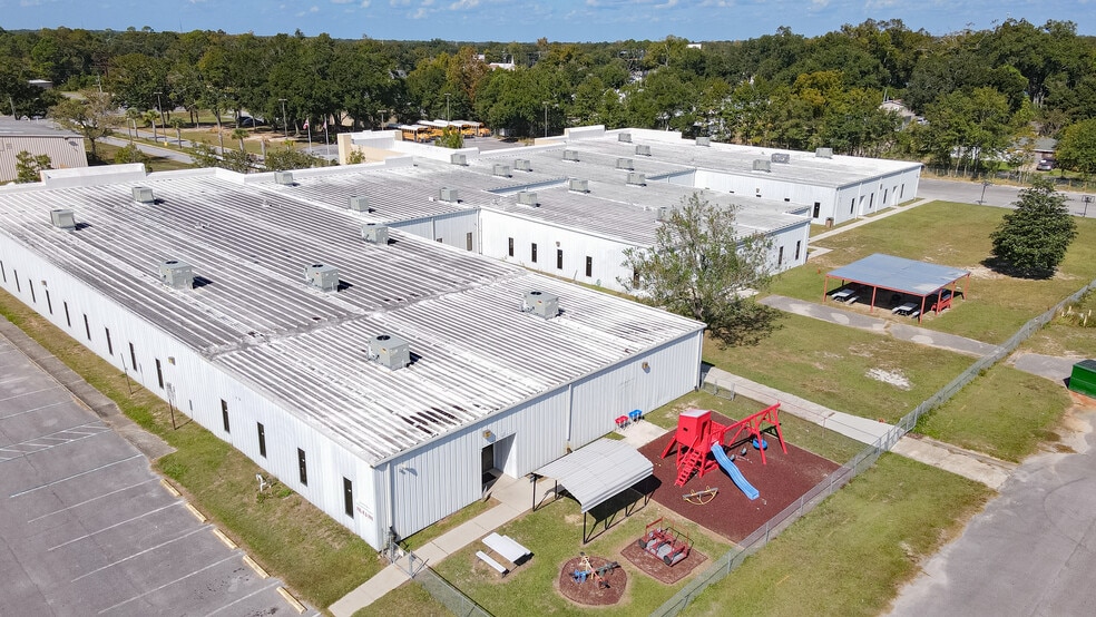 More Photos Of 8190 Pensacola Blvd, Pensacola Specialty For Sale