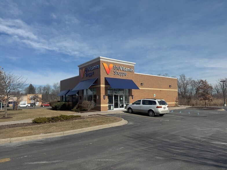 Primary Photo Of 21901 Eureka Rd, Taylor Freestanding For Sale