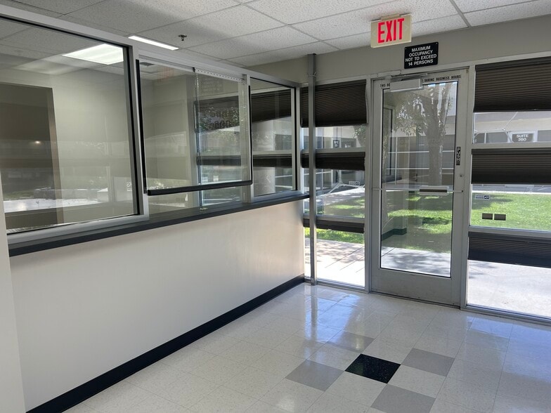 More Photos Of 6001 Truxtun Ave, Bakersfield Medical For Lease