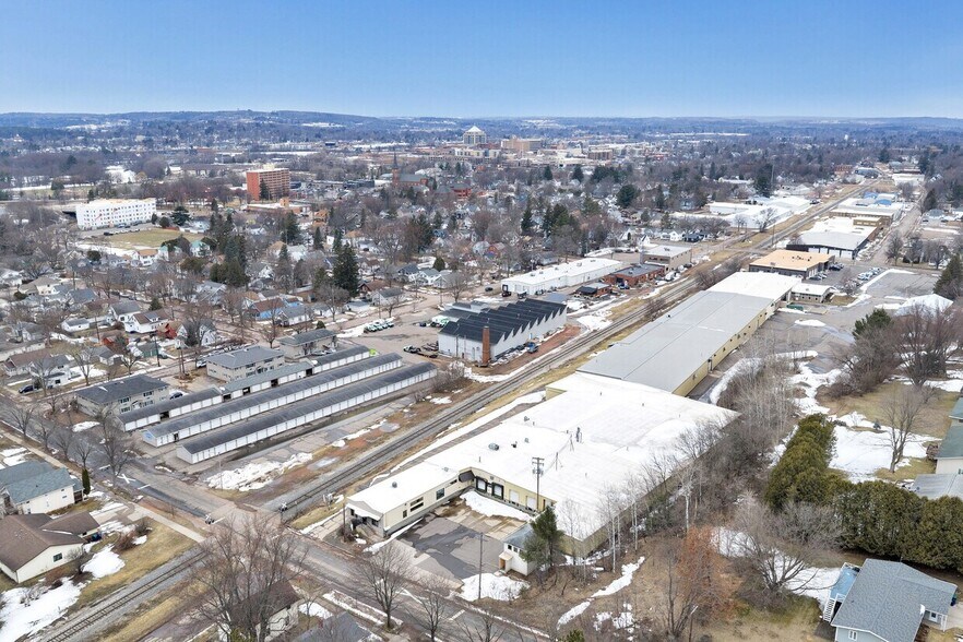 More Photos Of 930 Single Ave, Wausau Manufacturing For Lease