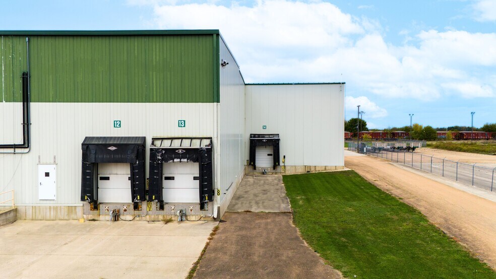 More Photos Of 347 N 43rd Rd, Mendota Food Processing For Lease