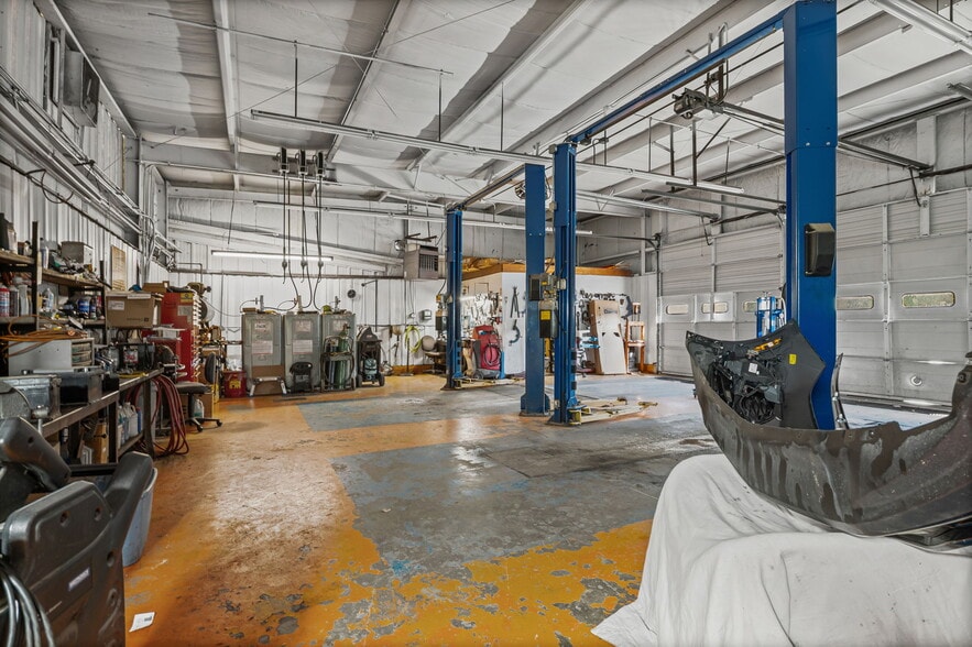 More Photos Of 400 E Pike St, Attica Auto Dealership For Sale