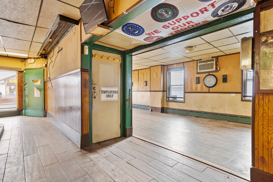 More Photos Of 2222 Macdade Blvd, Holmes Specialty For Sale