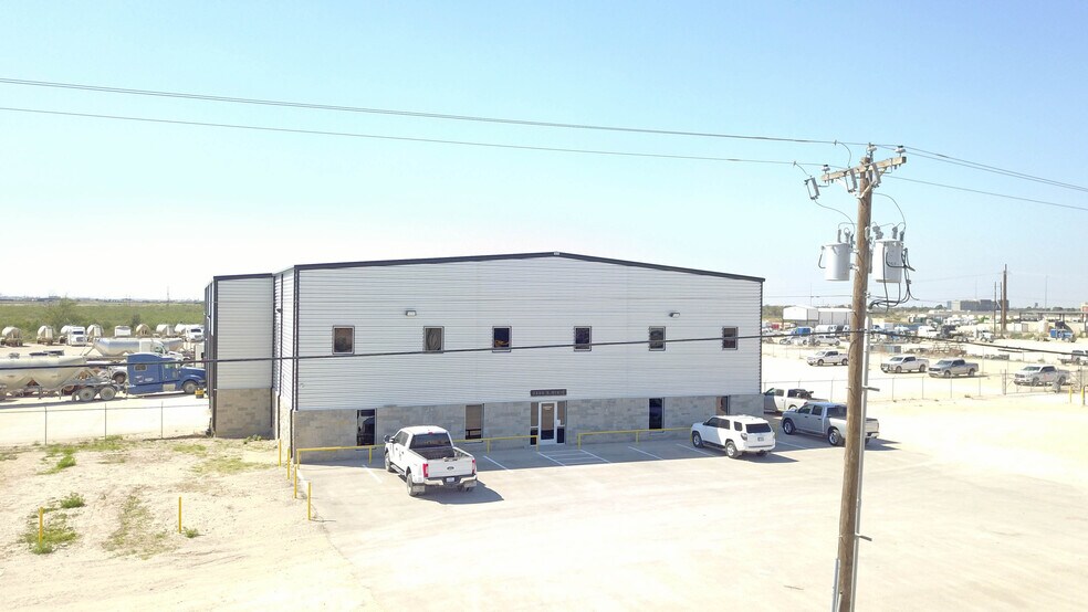 More Photos Of 2250 Dixie Blvd, Odessa Industrial For Sale