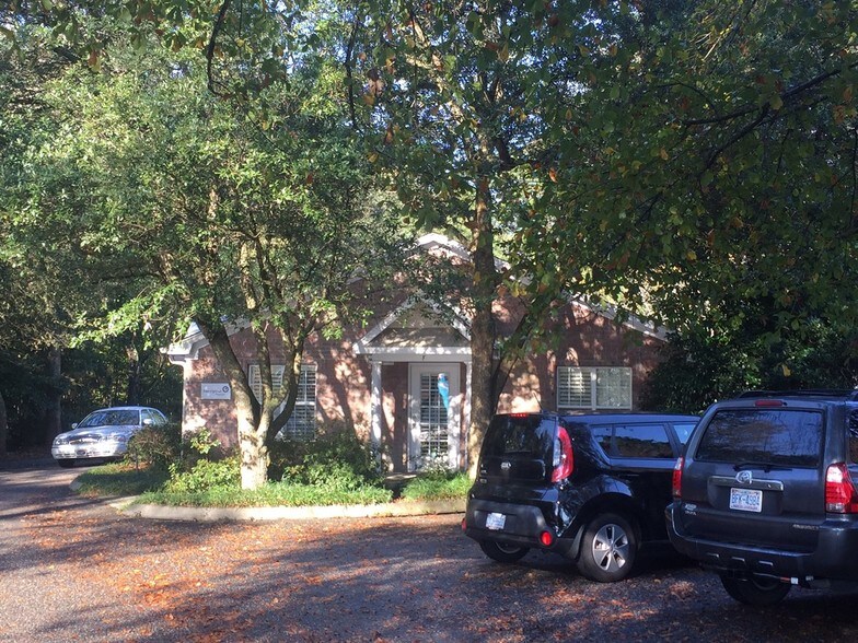 More Photos Of 7741 Market St, Wilmington Office For Lease