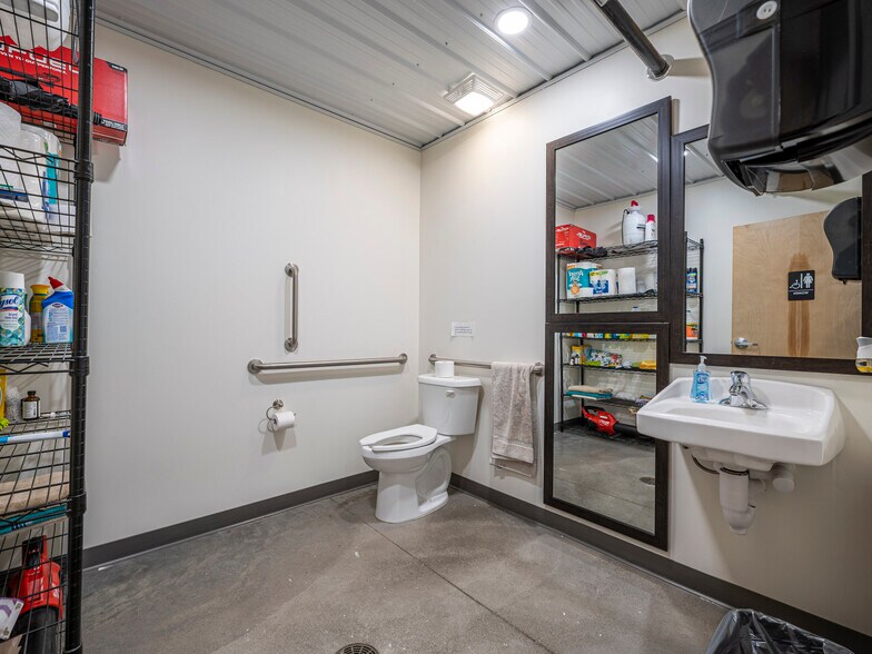 More Photos Of 2425 Township Road 414, Dundee Warehouse For Sale