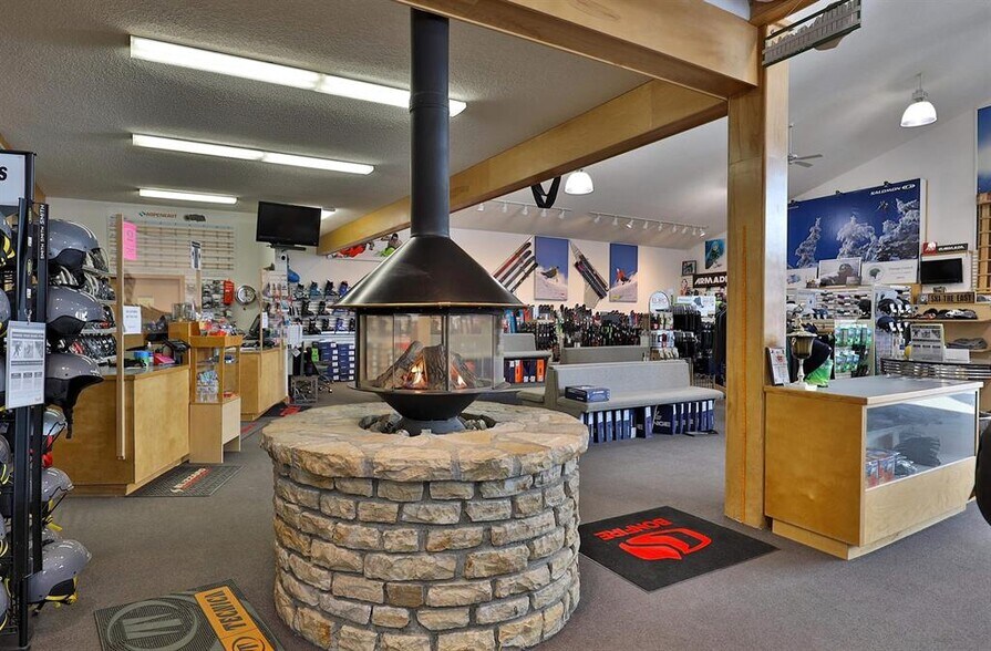 More Photos Of 3429 US Route 4, Killington Storefront Retail Office For Sale
