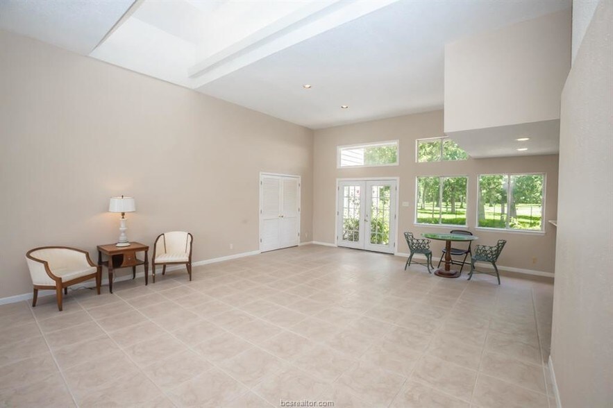 More Photos Of 993 Peach Creek Cut Off, College Station Office Residential For Sale